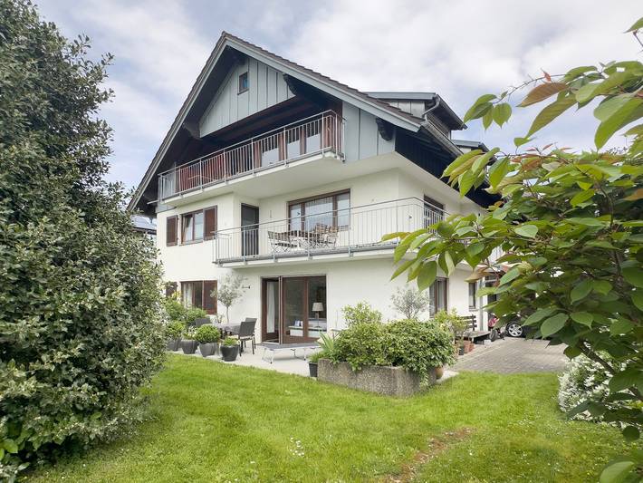 Geheel appartement, 2-kamerappartement 'Lieblingsnest' met terras, 3 km van Bodensee, wifi in Lindau, Zwaben (Bayern)