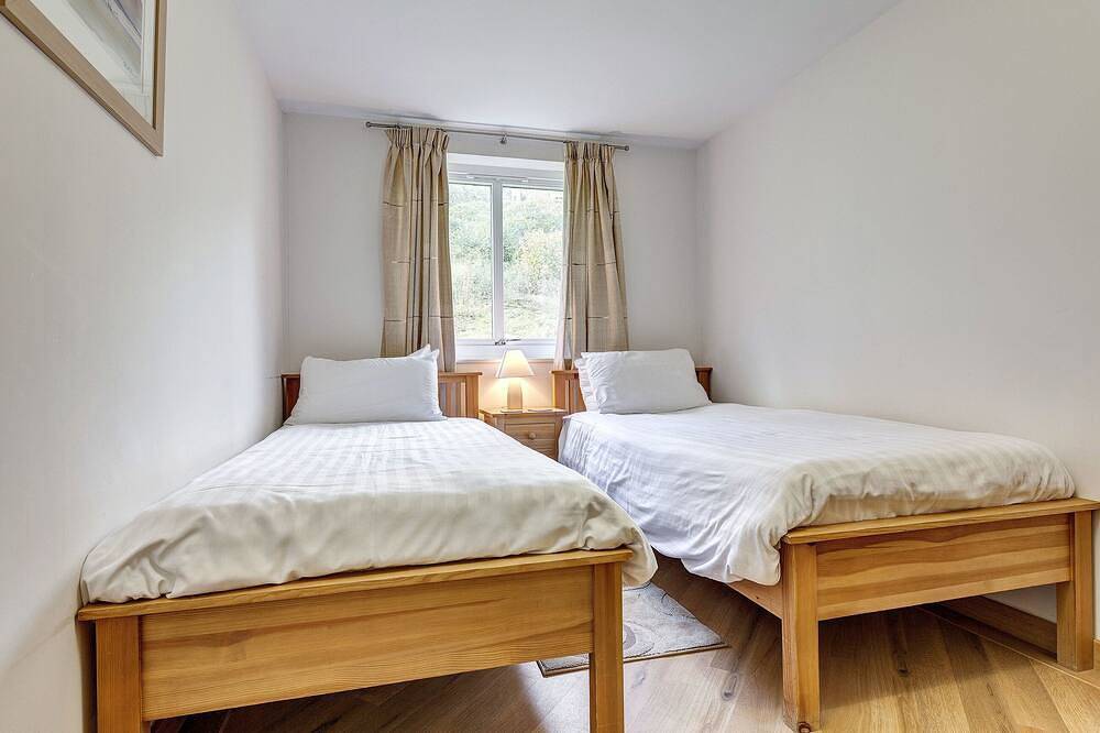 Entire apartment, 5 Red Rock Apartments in Dawlish Warren, Dawlish
