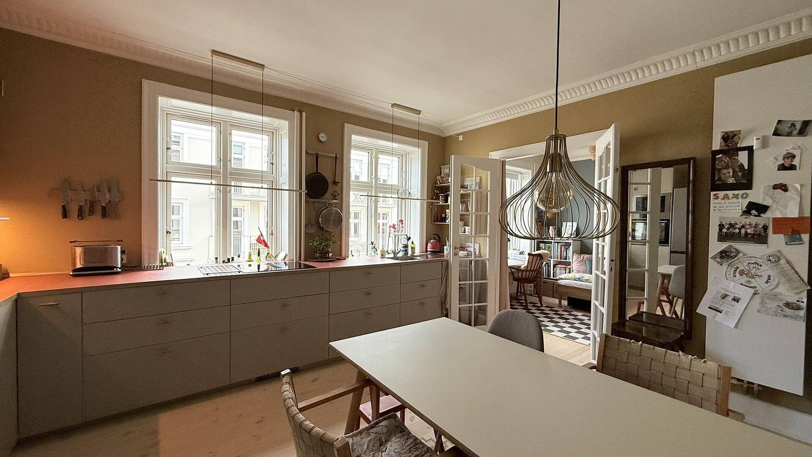 Entire apartment, Perfect Place - 3 People - 2 Br - Vesterbro - 2Br - 3 People - Close to Tivoli in Copenhagen, Hovedstaden