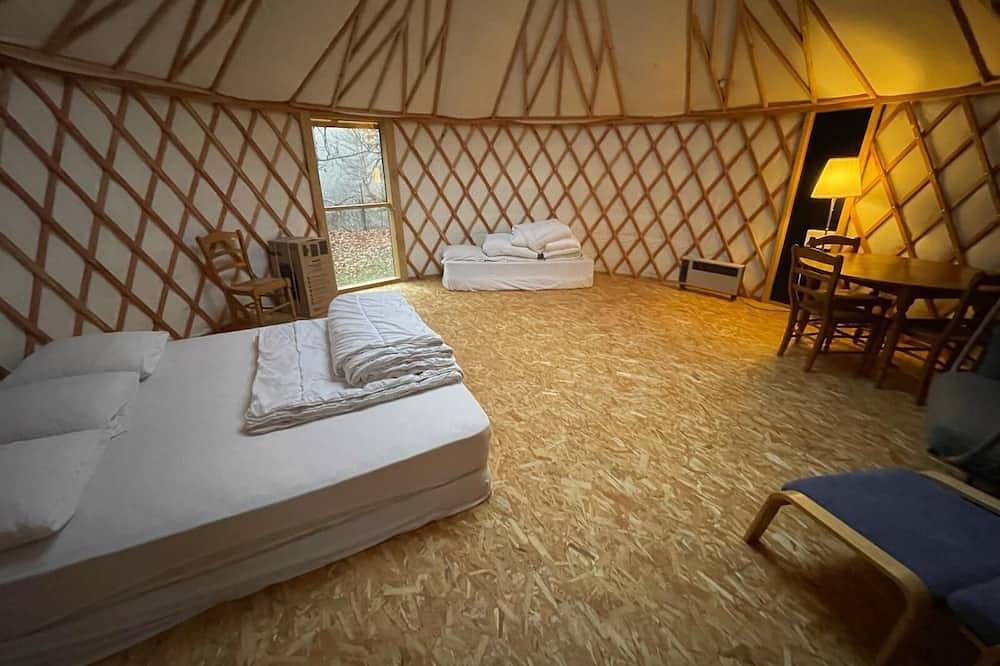 Yourte Dans les Pyrénées Nuit Étoilée in Ax-les-Thermes, Französische Pyrenäen