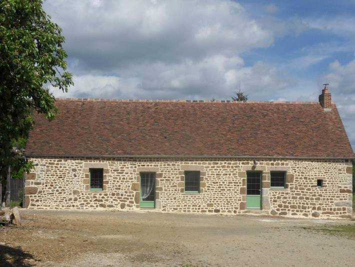 Gîte pour 5 personnes, avec jardin à La Baroche-sous-Lucé