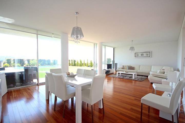 Casa rural para 8 personas, con Balcón y Jacuzzi además de Terraza y Jardín en Sintra - 2