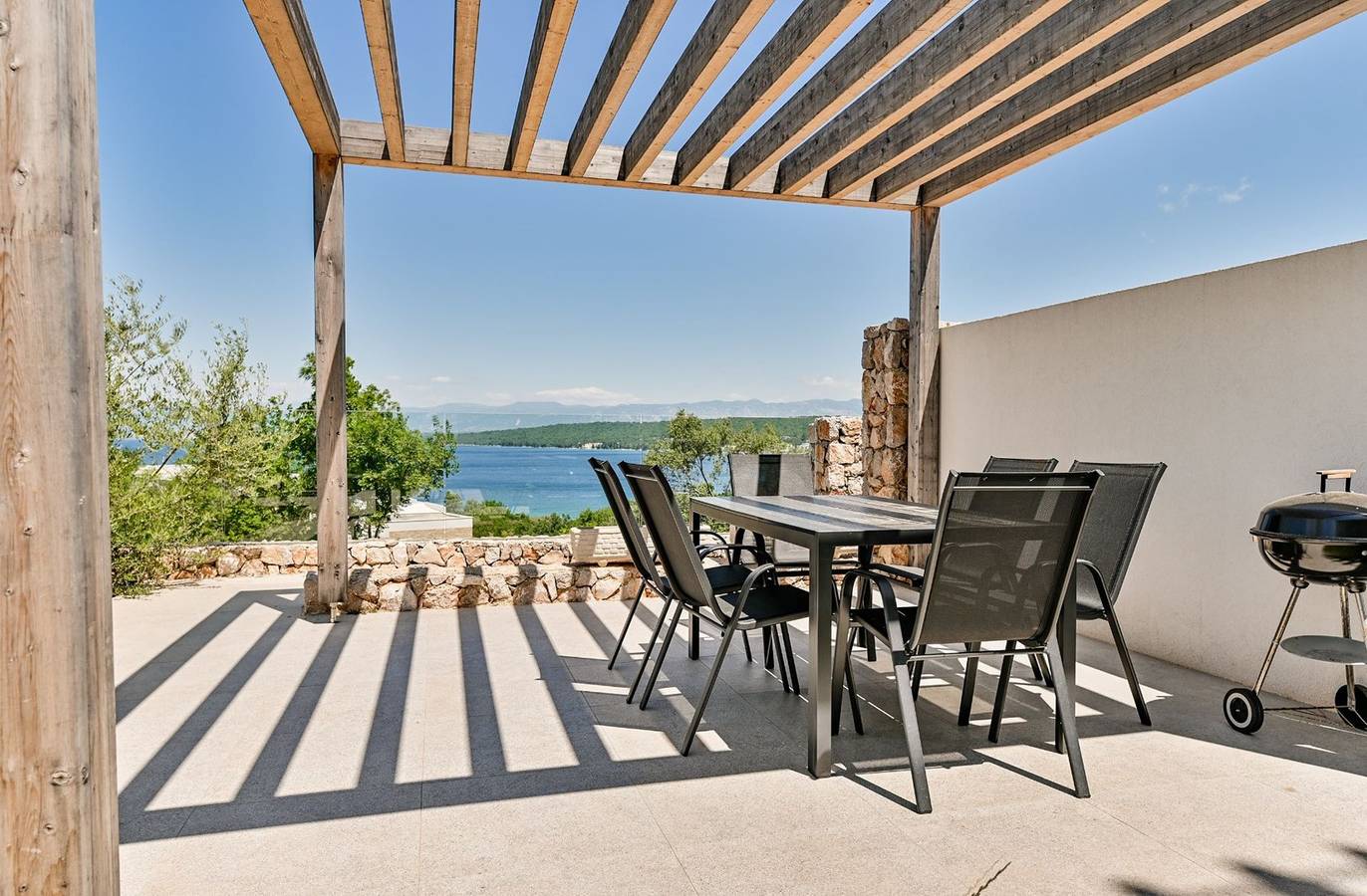 Ganze Wohnung, Modernes Deluxe Apartment mit Meerblick in Zidarici, Krk