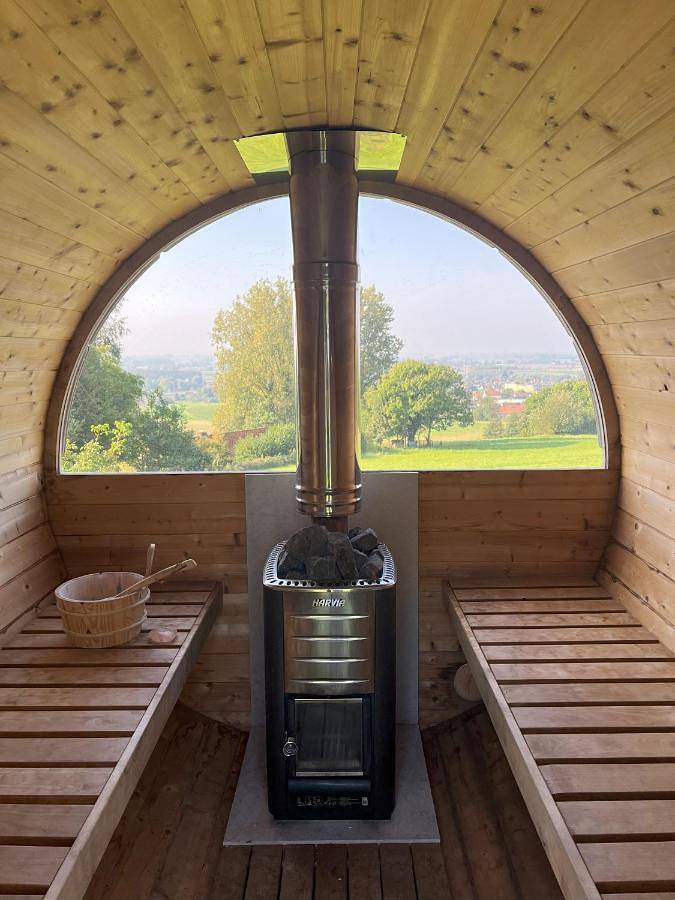 Location de vacances pour 4 personnes, avec vue ainsi que sauna et jardin à Mont-de-l'Enclus - 2