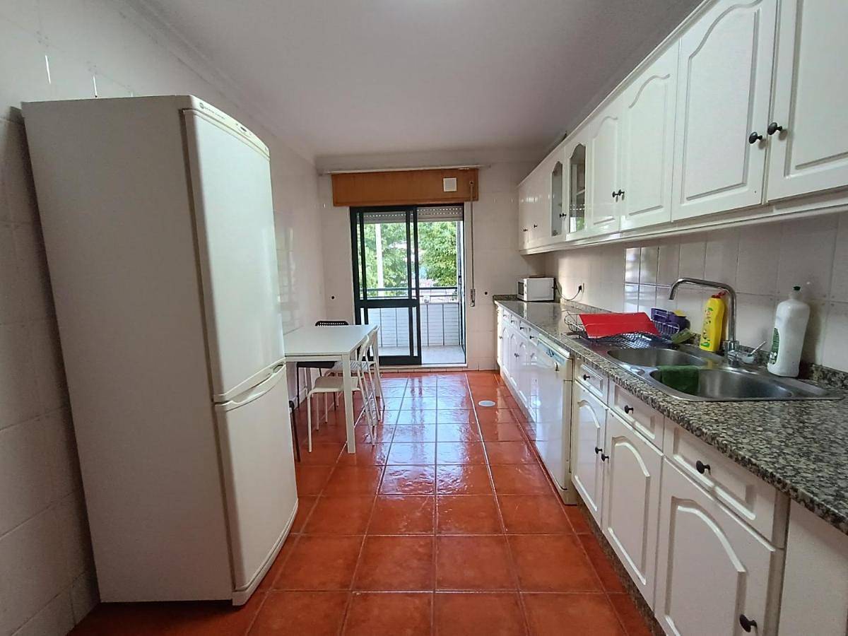 Mixed Dormitory Room in Arcozelo (Barcelos), Distrito de Braga