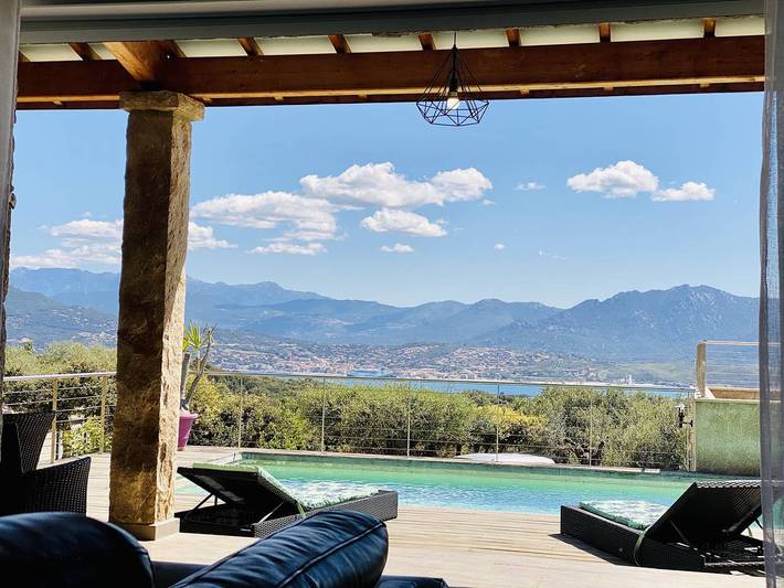Appartement de vacances pour 8 personnes, avec Piscine
