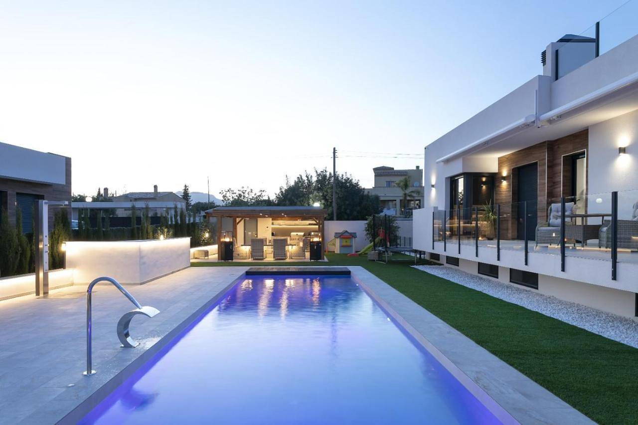 Deluxe Villa in Busot, Costa Blanca