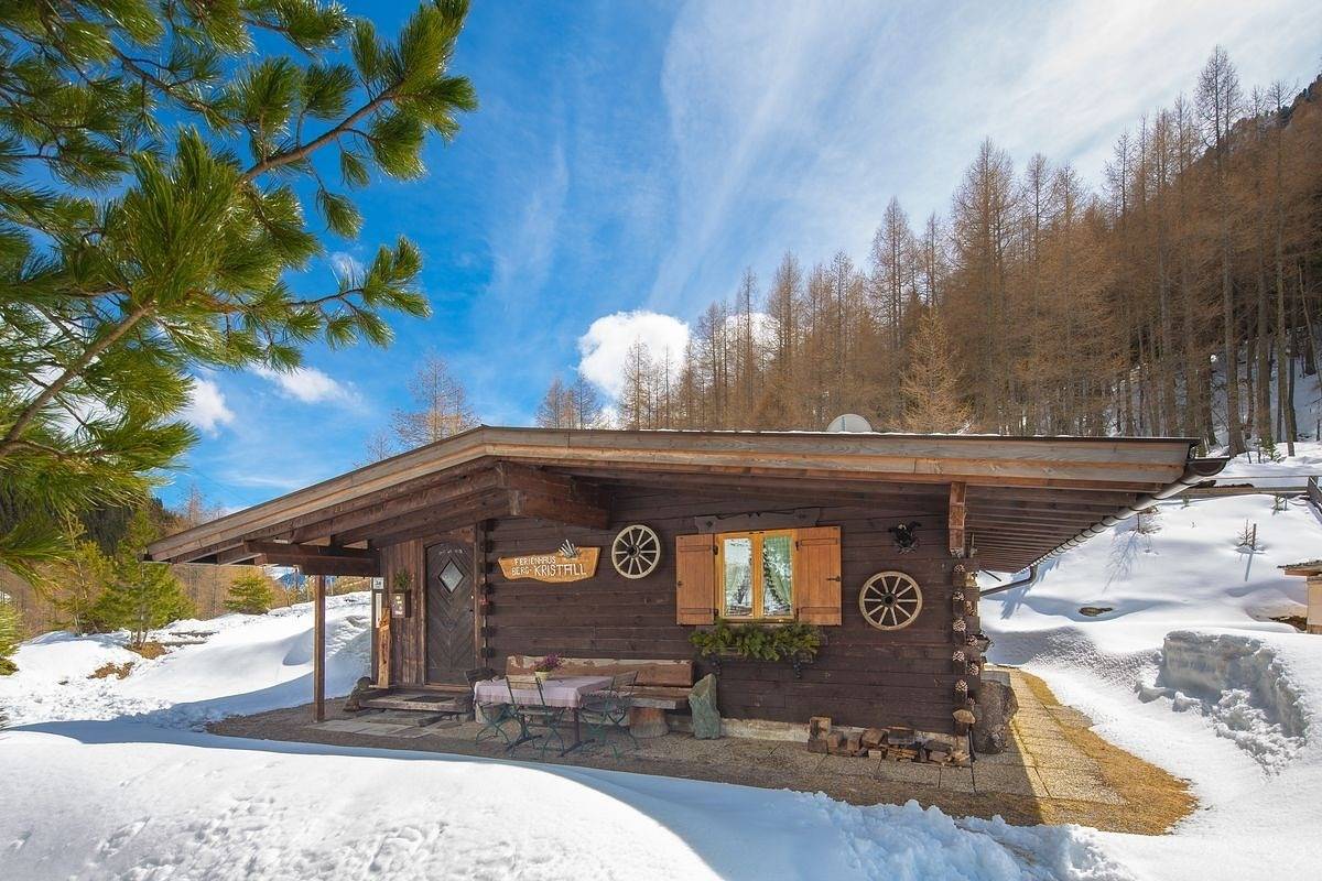 Bergkristall Hütte in Stubaier Alpen, Sankt Sigmund im Sellrain