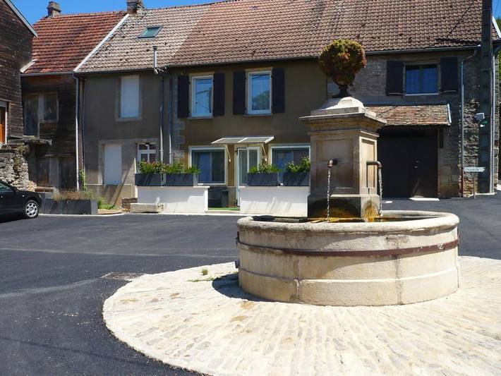 Location de vacances pour 6 personnes, avec Terrasse à Vieilmoulin