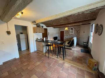 Gîte pour 4 personnes, avec jardin et terrasse, animaux acceptés à Claira