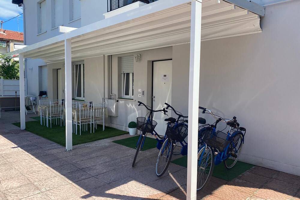 Entire apartment, Apartment Downtown in Montesilvano, Pescara Province