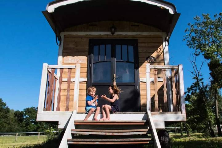 Gîte pour 5 personnes, avec Jacuzzi ainsi que Terrasse et Sauna