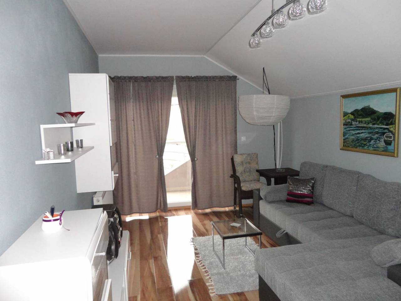 Ganze Wohnung, Apartments A&D - One Bedroom Apartment with Terrace and River View (Ana) in Bosnien und Herzegowina