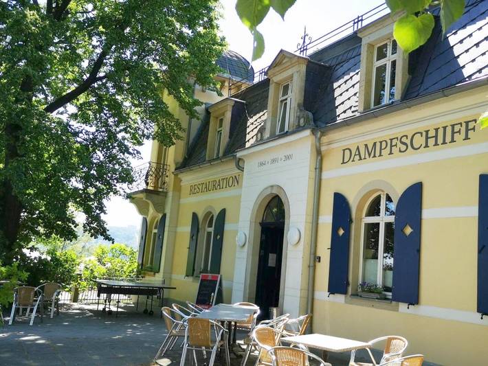 Ferienwohnung für 2 Personen, mit Terrasse und Garten sowie Seeblick und Ausblick in Sächsisches Elbland