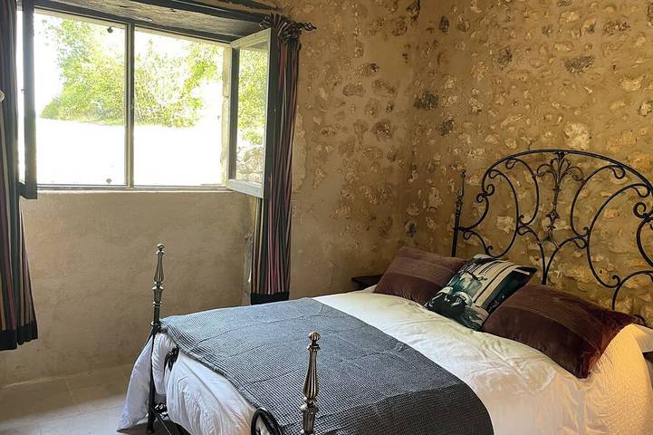 Belle maison Périgourdine rénovée avec le charme de l'ancien in Fouleix, Périgord