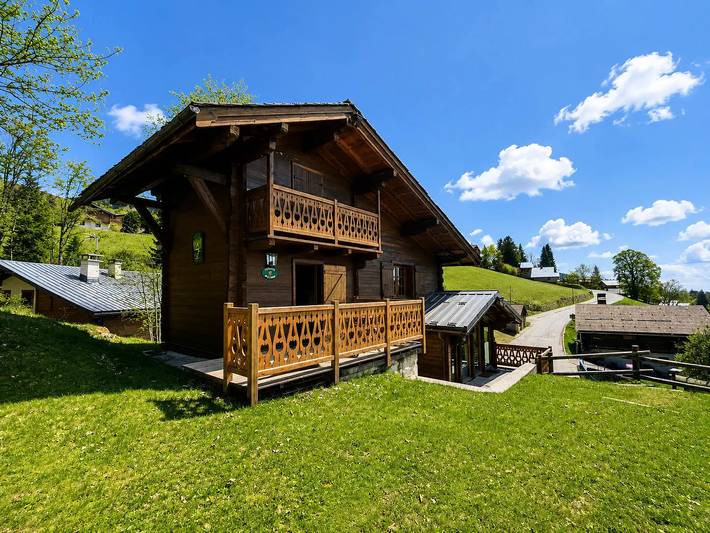 Casa rural para 4 personas, con balcón - 1