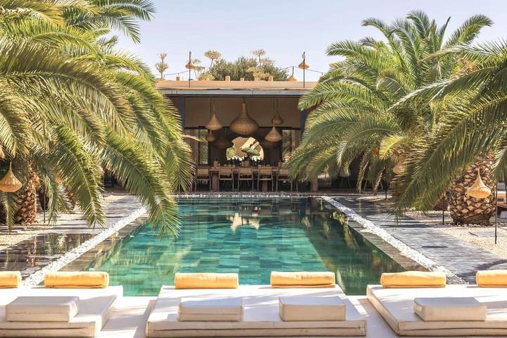 Villa pour 32 personnes, avec jacuzzi et jardin au Maroc
