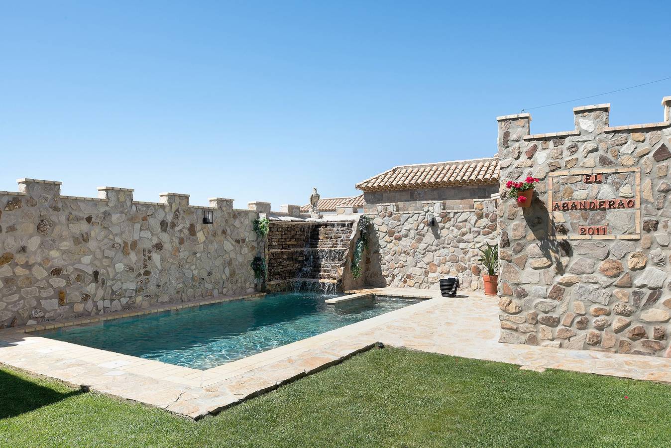 Holiday Home 'Loft Abanderao' with Private Pool, Whirlpool, Wi-Fi and Air Conditioning in Conil de la Frontera, Costa de la Luz