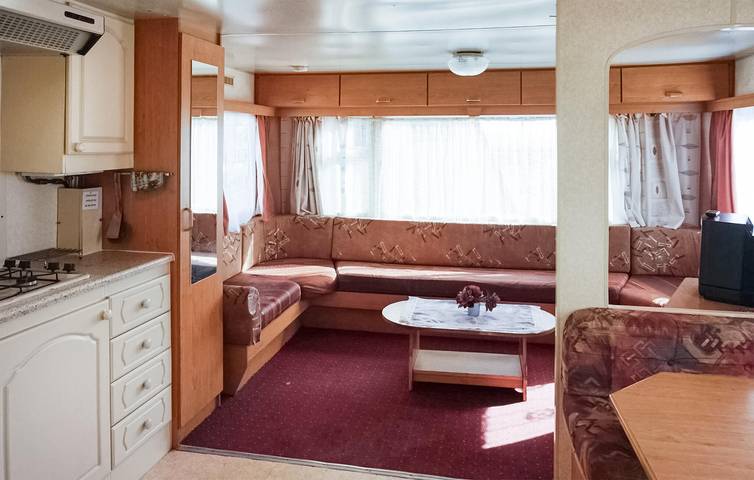 Ferienhaus für 4 Personen mit Terrasse in Granica Łazy, Jezioro Jamno