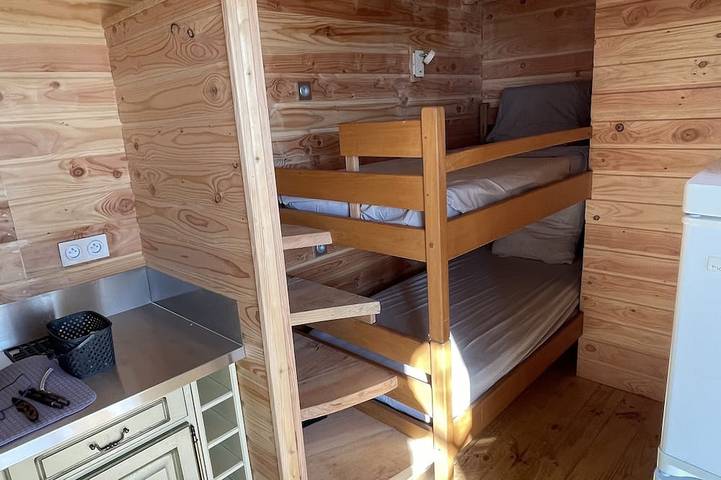 Gîte pour 4 personnes, avec terrasse et jardin à Quinson - 2