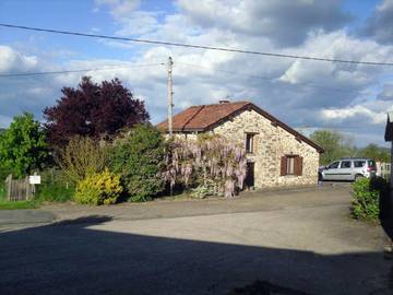 Gîte pour 3 personnes, avec terrasse dans Haute-Vienne