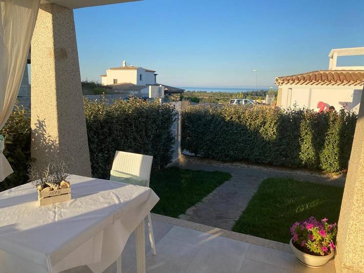 Maison d’hôte pour 2 personnes, avec terrasse ainsi que jardin et vue à Budoni - 4