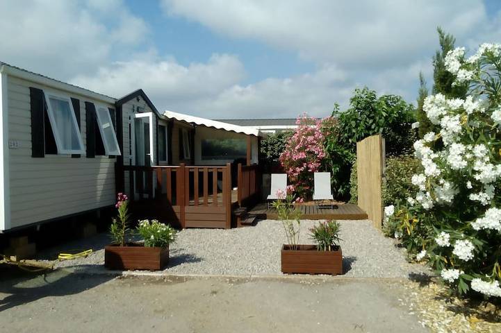 Maison de vacances pour 6 personnes, avec jardin ainsi que terrasse et piscine à Vic-la-Gardiole