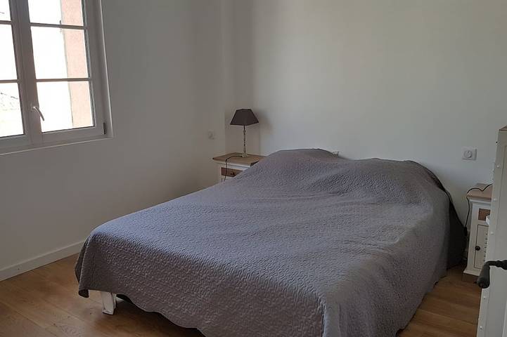 Town House 5 Rooms with Garden. 300 meters Port, Center and Beaches in Bandol, Mediterranean Coast (France)