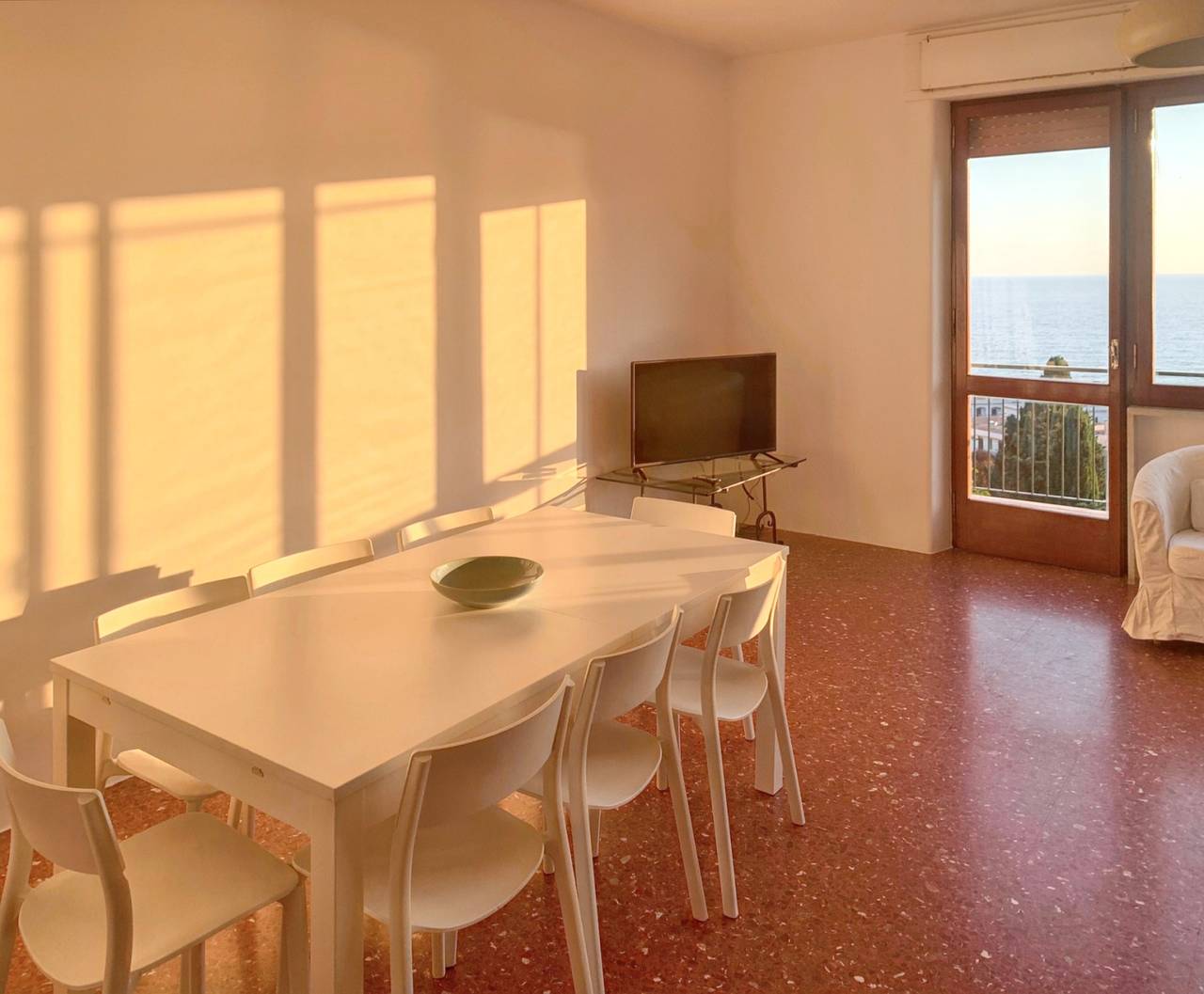 Entire apartment, Spacious apartment with sea view in Sperlonga 109 m² in Sperlonga, Latina Province