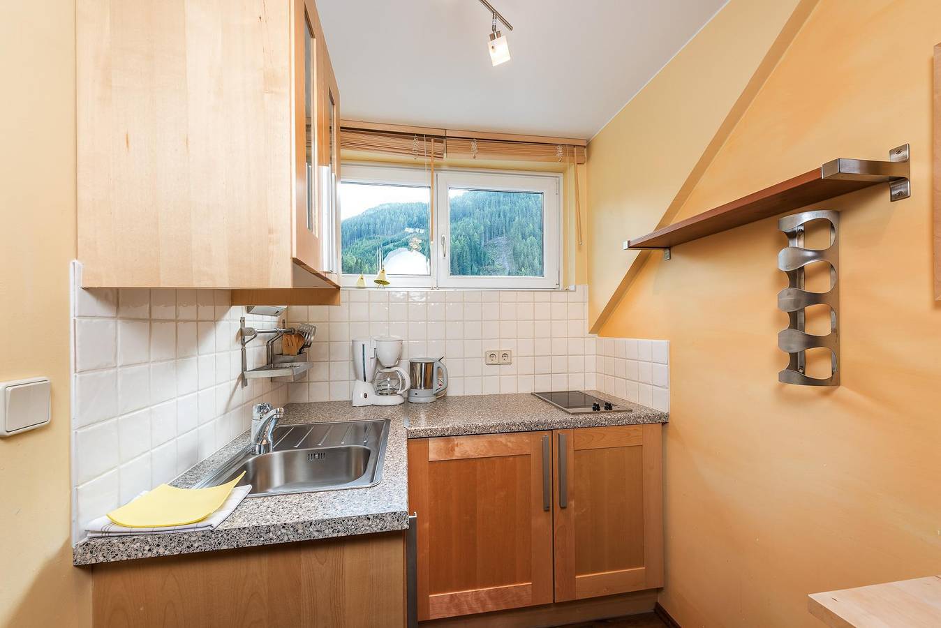 Ganze Ferienwohnung, Ferienwohnung für 4 Personen mit Balkon in Krems in Kärnten, Lieser-Maltatal