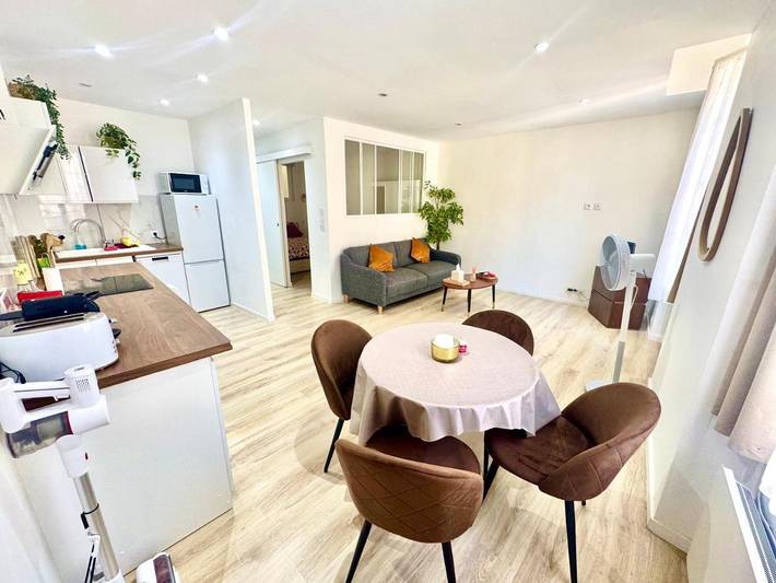 Gîte pour 3 personnes, avec vue dans Office de Tourisme de Sisteron