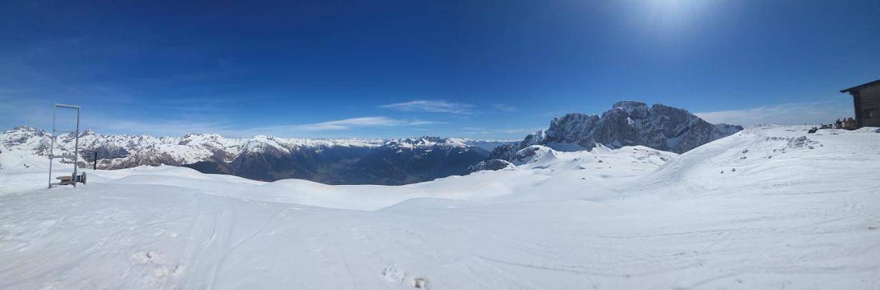 Gîte pour 4 personnes, avec balcon et vue à Colere - 3