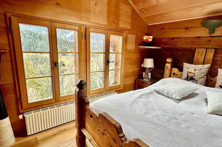 Gîte pour 14 personnes, avec balcon ainsi que jardin et jacuzzi à Rougemont - 3