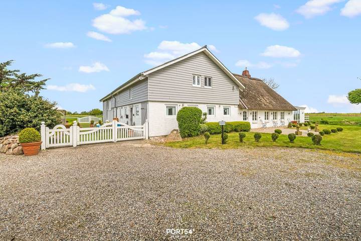 Ferienwohnung für 9 Personen, mit Terrasse und Garten in Emmelsbüll-Horsbüll - 3