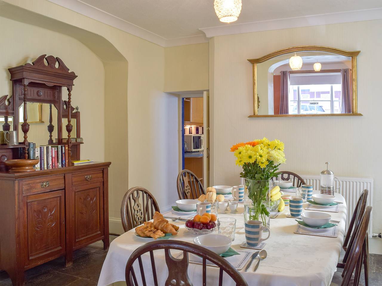 Rose Cottage in Tenby, Pembrokeshire