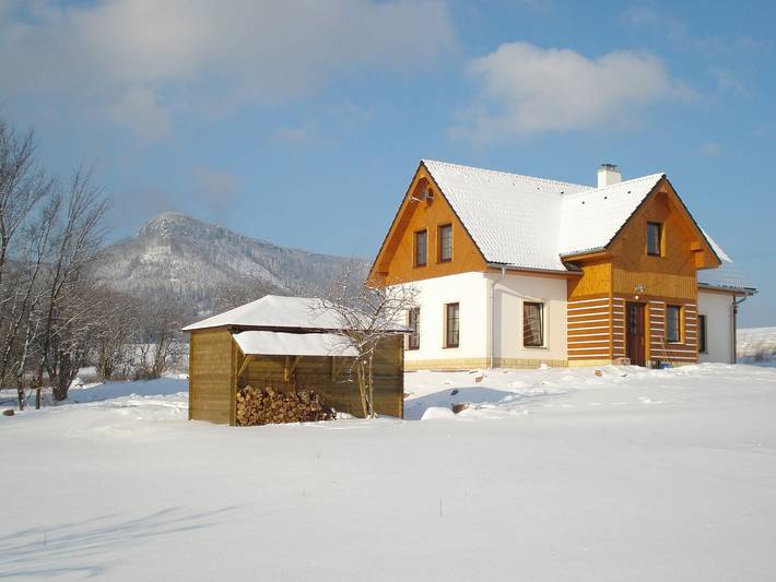 Dom dla 12 osób, z Taras i Ogród oraz Basen i Sauna w Czechy Wschodnie