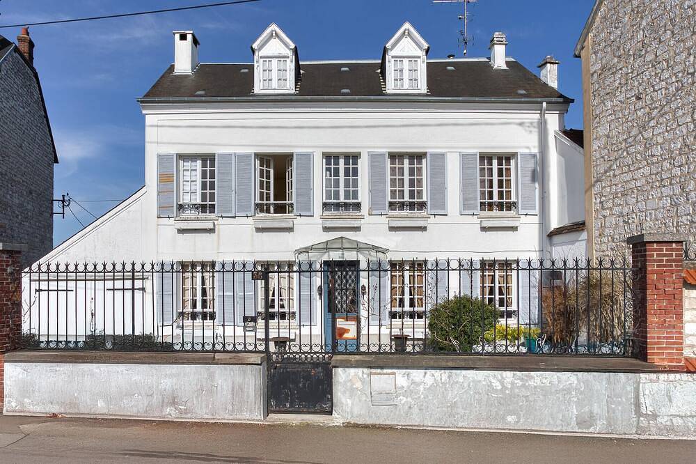 3 bedroom awesome home in Vernon in Vernon (Normandy), Évreux region