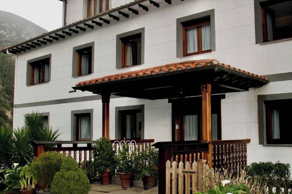 Ganze Wohnung, Apartamentos La Bardenilla für 2 personen in Peñamellera Baja, Costa Verde (Spanien)