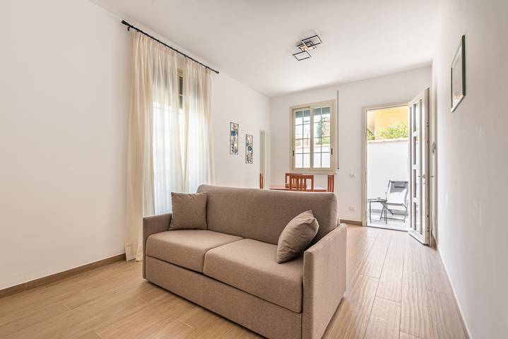 Gîte pour 4 personnes, avec terrasse à Mondello - 2
