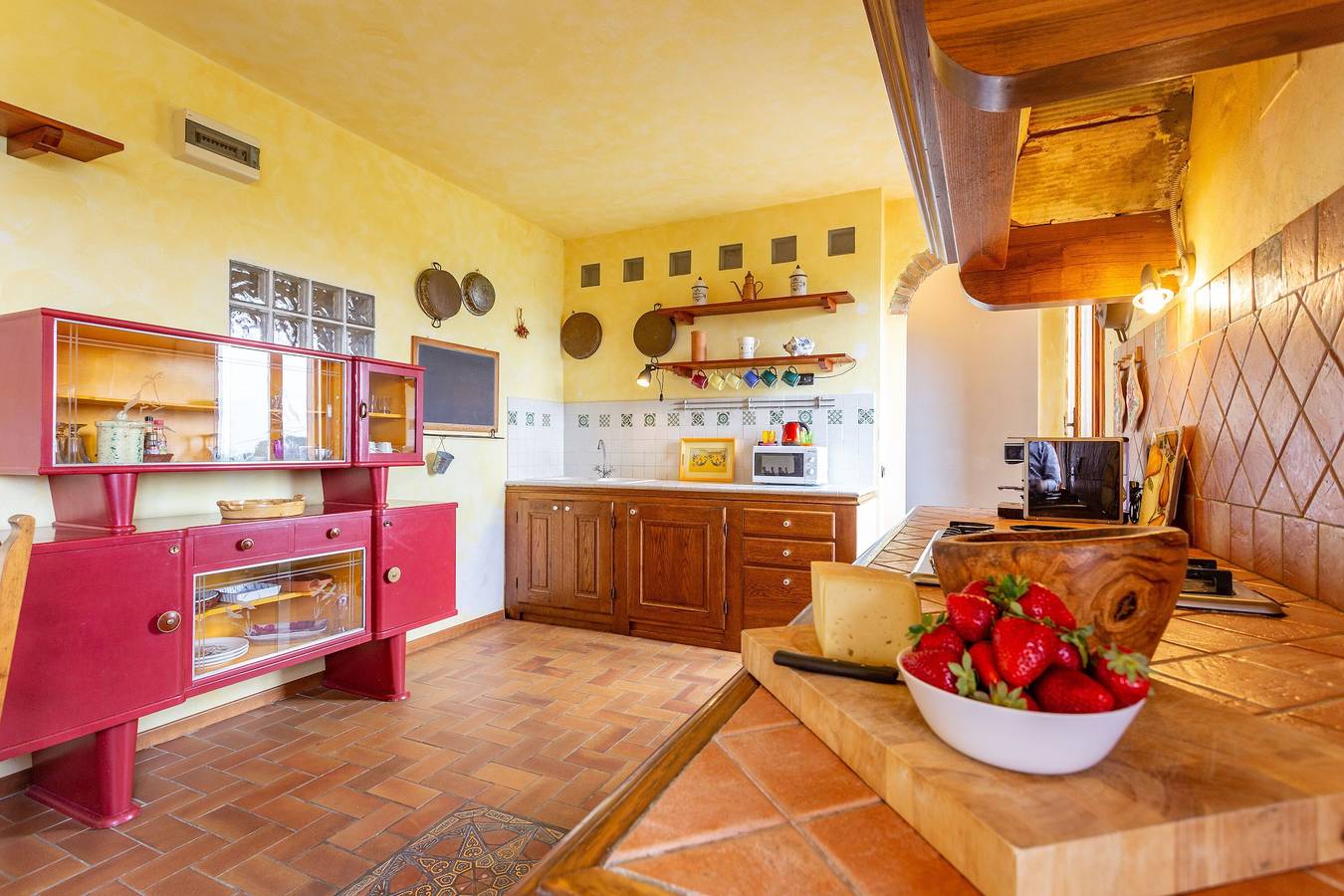 Villa mit privatem Pool, Wlan und Klimaanlage in Treggiaia in Pontedera, Pisa Provinz