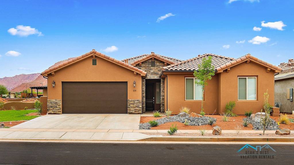 109 📸 Blick Auf Wasserpark + Dachdecke + Spielzeug & Spiele in Santa Clara (UT), Zion Nationalpark