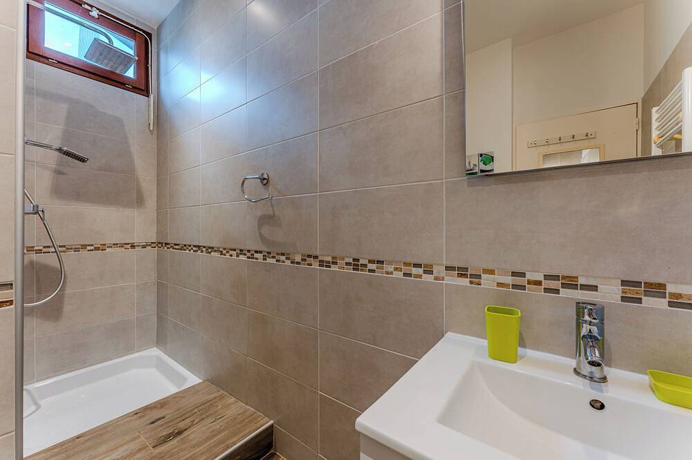 Gîtes 1 Lac & Nature Piscine / Solarium / Bien-être 5 Personnes in Sanguinet, Côte d’Argent