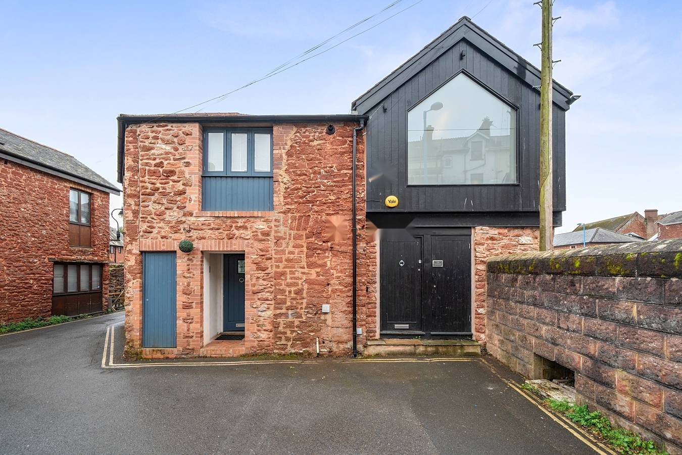 Modern Seaside Cottage - Sleeps 5 in Paignton, Torbay