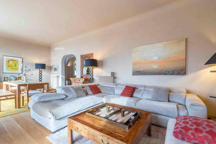 Villa pour 8 personnes, avec jardin et vue à Beausoleil