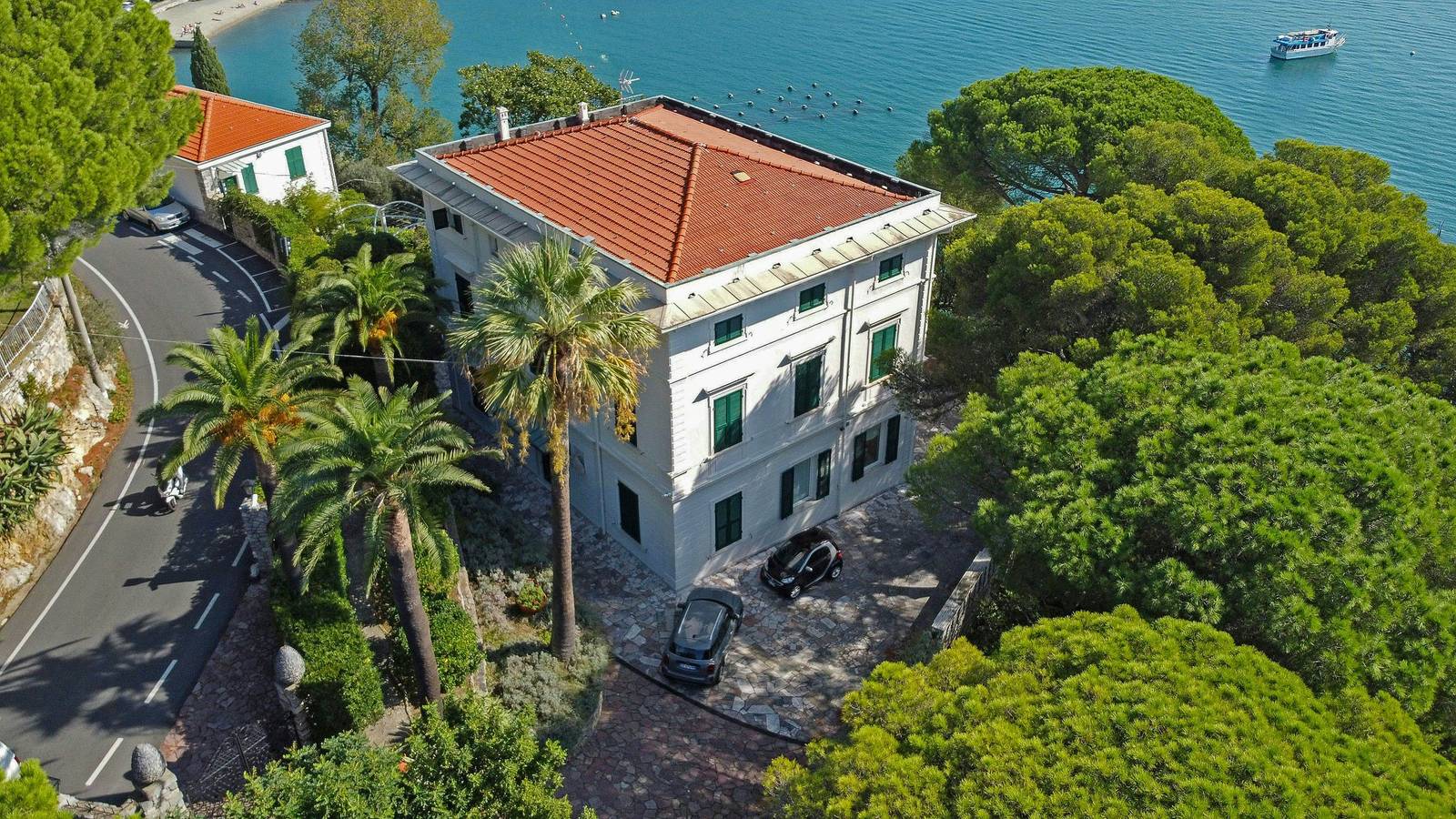 Villa d'epoca a Portovenere sul Golfo dei Poeti in Comune di Porto Venere, Riviera di Levante