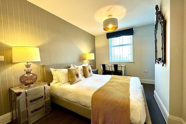 Ganze Wohnung, Super trendige Wohnung - Kostenloser Parkplatz & schnelles WLAN in Poole, Poole Harbour