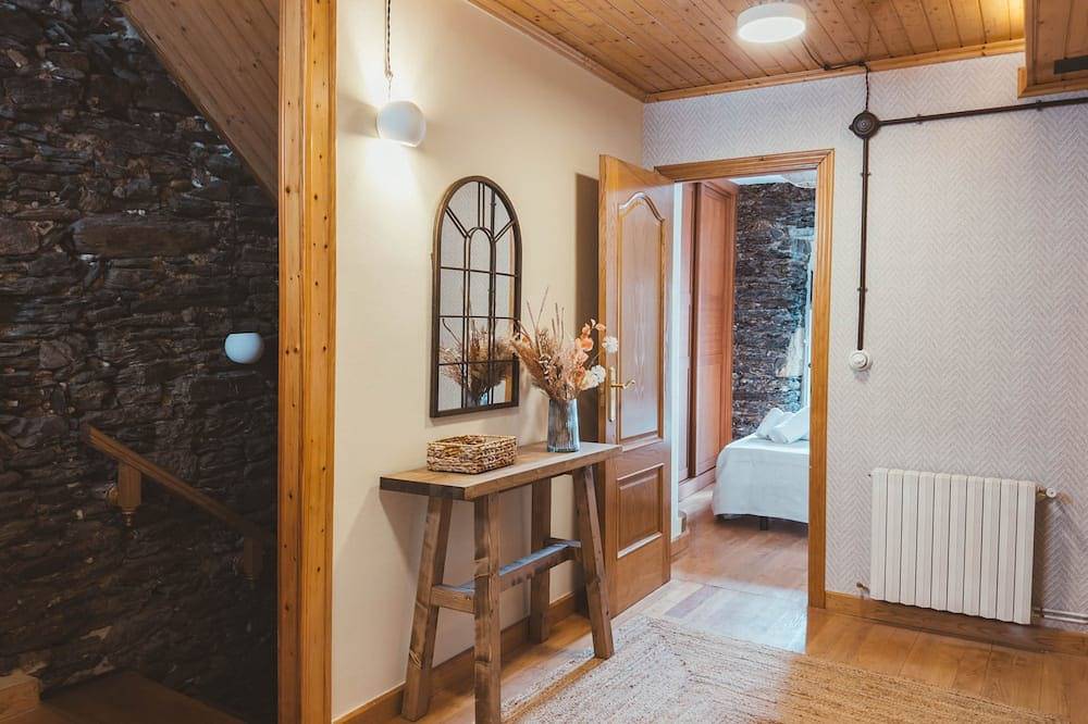 Appartement entier, Go Compostela Apartment (4pax) in Sarria (Lugo), Reserva da Biosfera Ribeira Sacra e Serras do Oribio e Courel