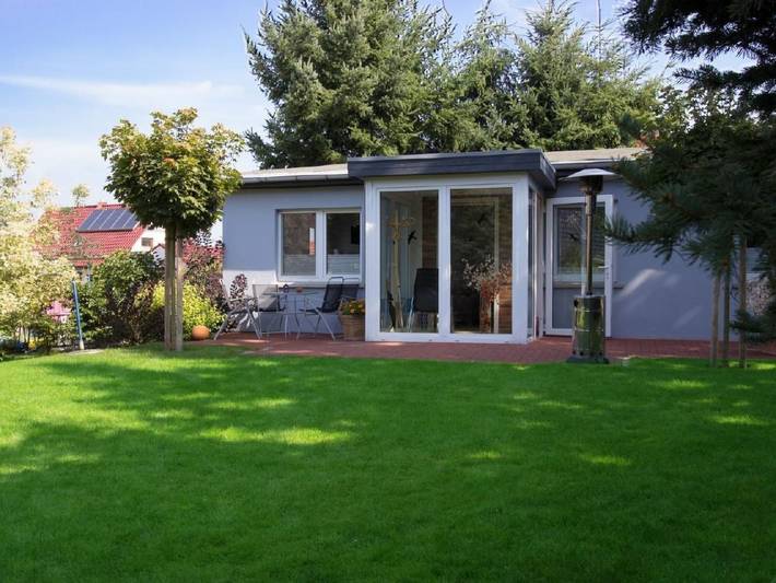Ferienhaus für 2 Personen, mit Terrasse und Garten in Neustadt-Glewe