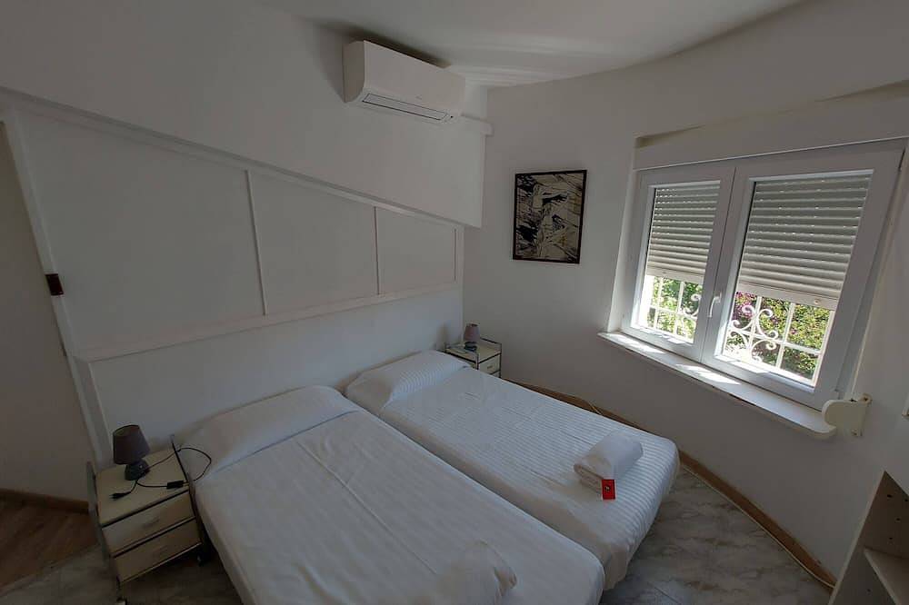 Magnifique Villa piscine et jardin privés Cap7P Wifi gratuit in L'Escala, Haut-Ampurdan