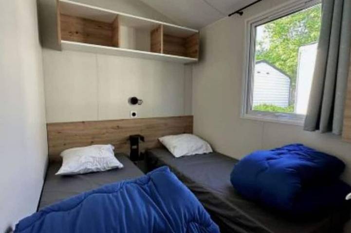 Mobil home pour 6 personnes dans Office De Tourisme Challes Les Eaux - 3